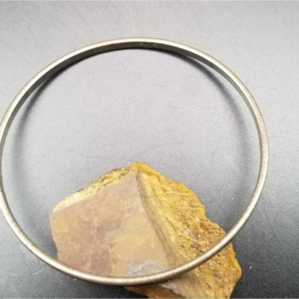 Silver bracelet bangle B721